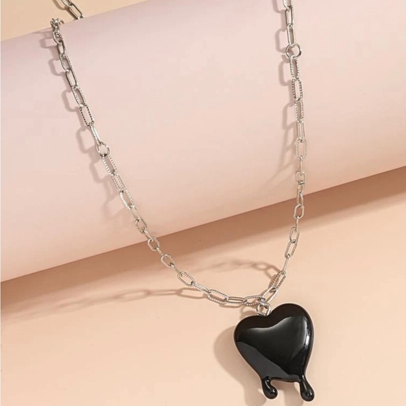 Dark Heart Black Blood Slime Liquid Dripping Droplet Goth Vamp Werewolf Necklace - Picture 3 of 11